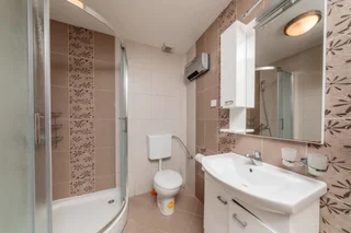 Доброта: Apartments Miramar