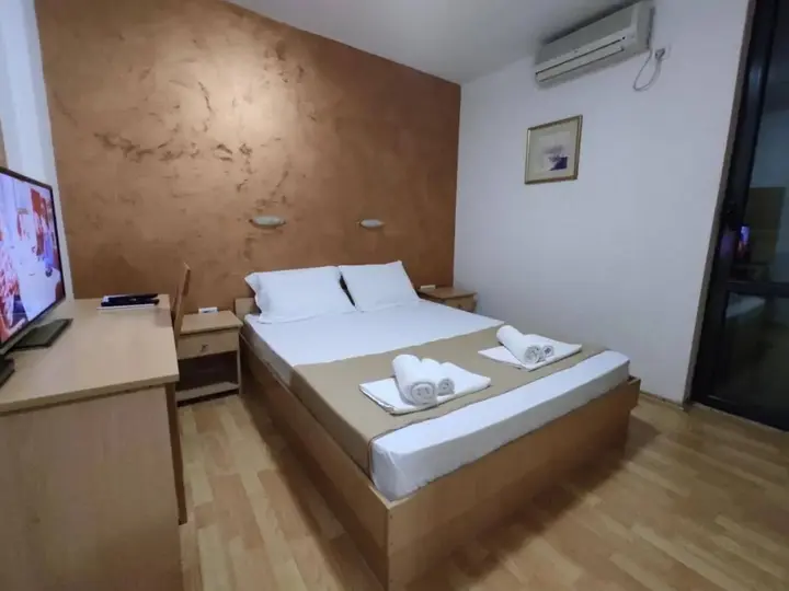 Будва: Vila Mare