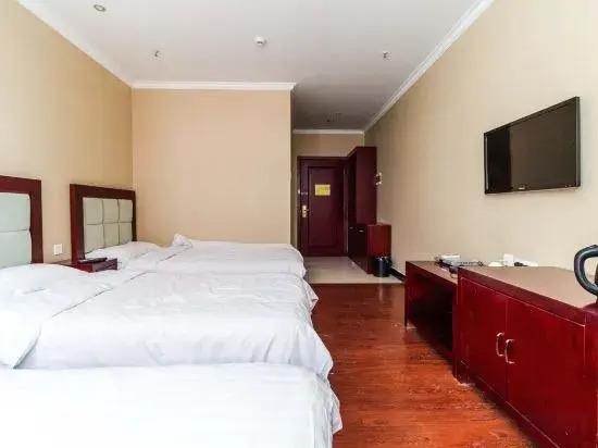 Баодин: Baiyangdian Yijing Hotel