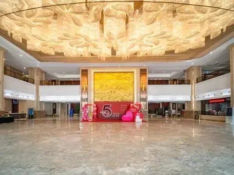 Чжэнчжоу: Zijingshan Hotel, Rongtong, Zhengzhou