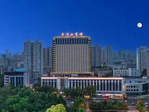 Чжэнчжоу: Zijingshan Hotel, Rongtong, Zhengzhou