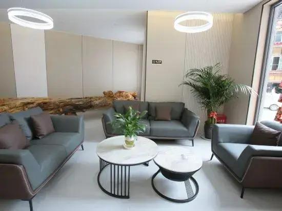 Шангри-Ла: Hutiaoxia Nixiang Hotel