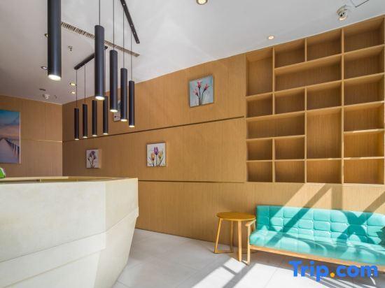 Ханчжоу: Homeinn Pebble Hotel (Hangzhou California Sunshine Jinji Road Subway Station)