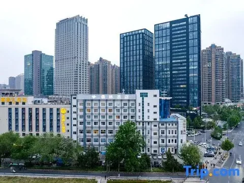 Чжэнчжоу: Forest Hotel