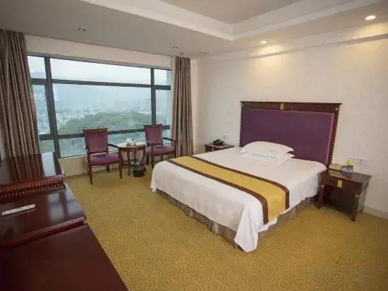 Лунъянь: Century Sunshine Hotel
