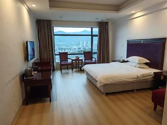 Лунъянь: Century Sunshine Hotel