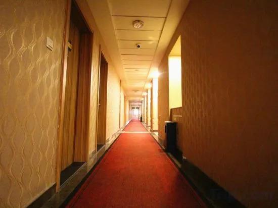 Инкоу: Aiju Chain Hotel Yingkou Laobianying Main Road South