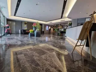 Ухань: Homeinn Selected Hotel (Wuhan Wushang Mengshidai Baotong Temple)