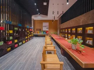 Шаогуань: Wanyuan Pinxuan Hotel (Wengyuan County Government Branch)