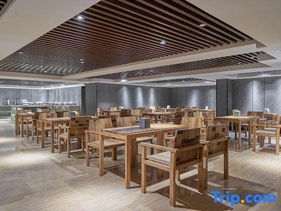 Шаогуань: Wanyuan Pinxuan Hotel (Wengyuan County Government Branch)