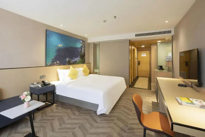 Янгиианг: Yue Hotel