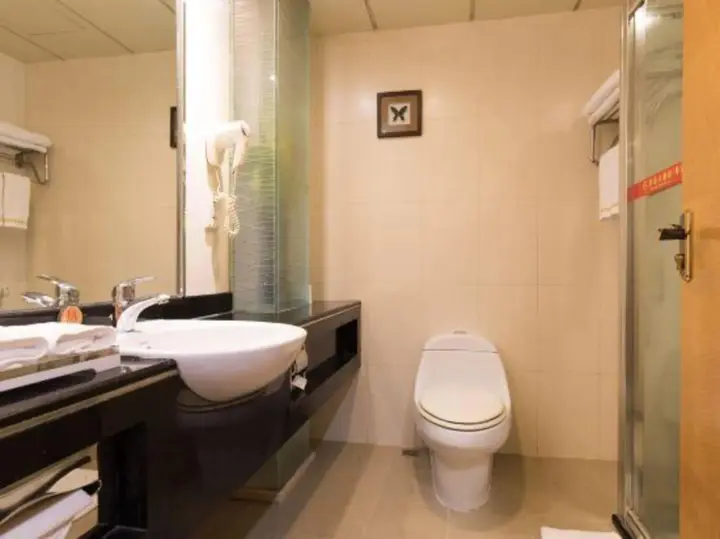 Янгиианг: Yue Hotel