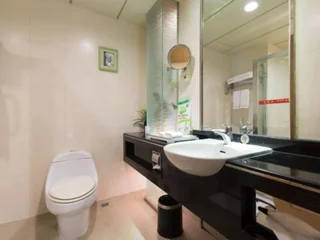 Янгиианг: Yue Hotel
