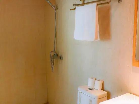 Фуян: Tiancheng Business Hotel