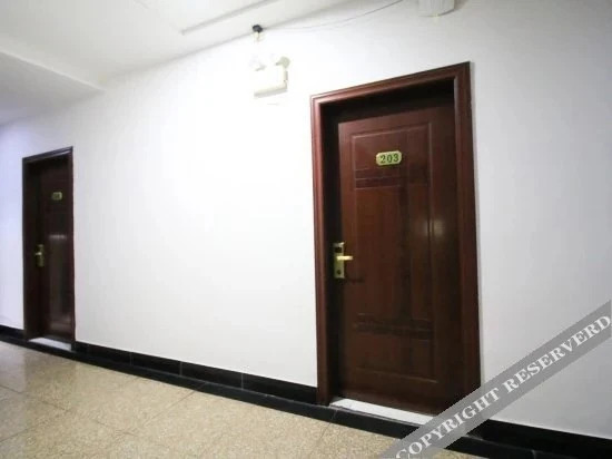 Цзиньхуа: Dongyuan Hotel