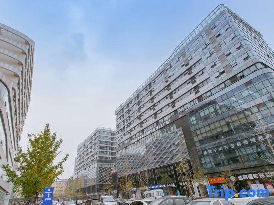 Чэнду: Vienna Hotel (Chengdu Airport Xiedu)