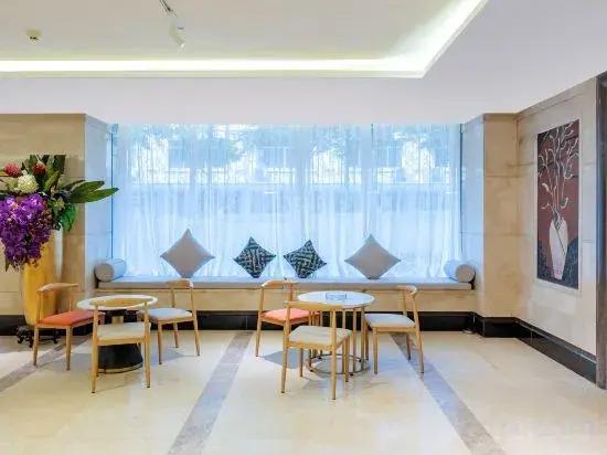 Foshan Shunde Carnival Hotel (Shunlian Plaza Jinlong Subway Station) — фото 5