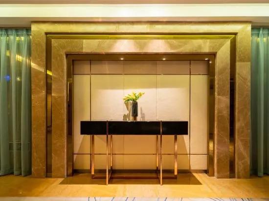 Цюаньчжоу: Peninsula International Hotel