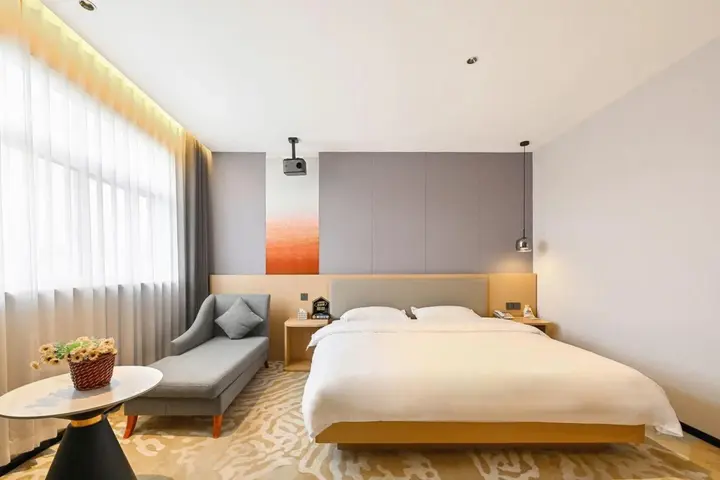 Лоян: Luoyang Lesiyuan Business Hotel (Luoqi Ancient City Lijingmen Cross Street Branch)