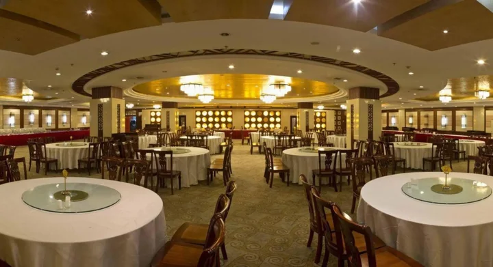 Лянфан: Fuangong Hotel