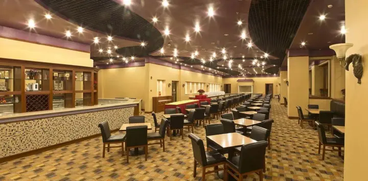 Лянфан: Fuangong Hotel
