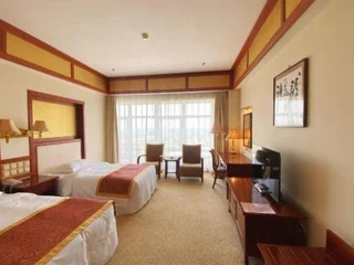 Лянфан: Fuangong Hotel