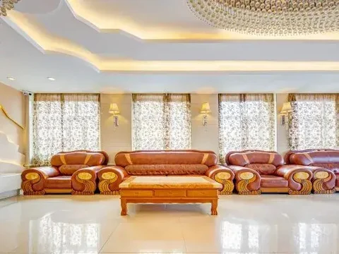 Хулун-Буир: Jinlin Business Hotel