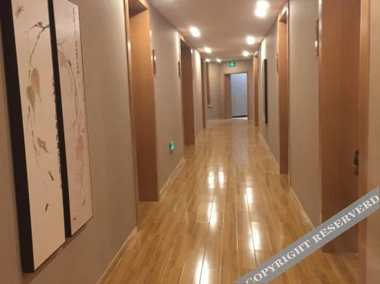 Синтай: Yuelai Hotel
