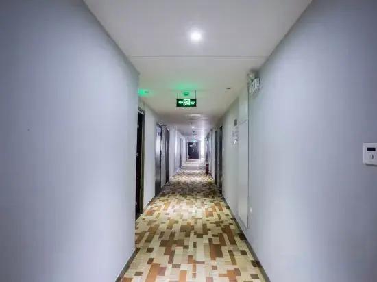 Фуян: Motel 168 (Fuyang Funan Dicheng North Road)