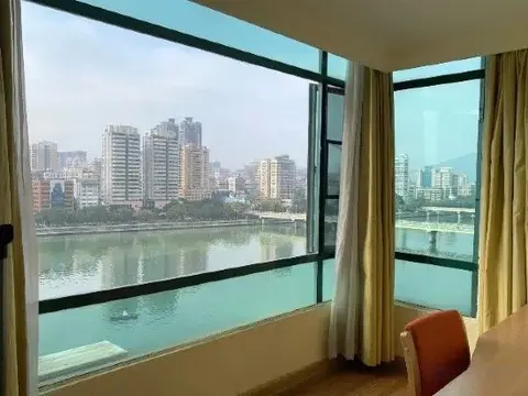 Шаогуань: Homeinn Hotel (Shaoguan Wujiang Bridge Zhongshan Park Riverside)