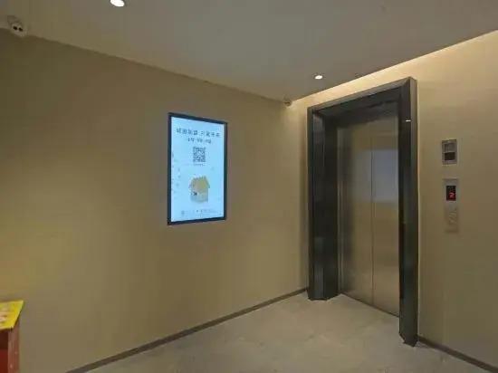 Чжанцзякоу: Home Inns (Zhangjiakou victory of North Street five one square store)