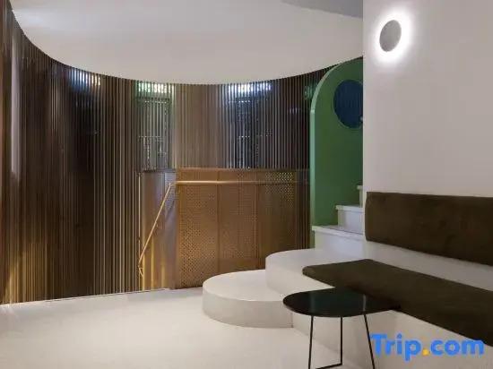 Сямынь: More Fun Hotel
