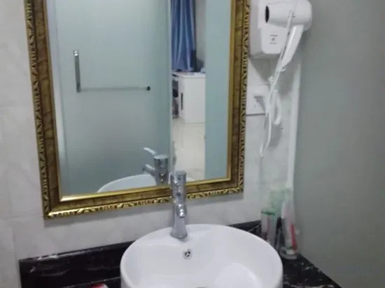 Чжэнчжоу: yuejia Express Hotel