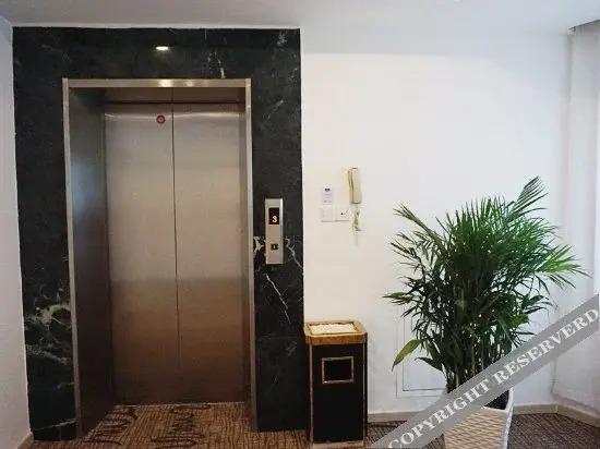 Чанша: Hanting Hotel (Changsha Zuojiatang)