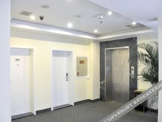 Чанша: Hanting Hotel (Changsha Zuojiatang)