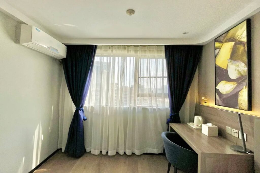 Гуанчжоу: 7 Days Inn (Guangzhou Shiqiao Metro Station Yifa Pedestrian Street)