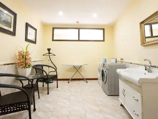 Шэньян: Motel 168 (Shenyang Central Street Joy City Walmart)