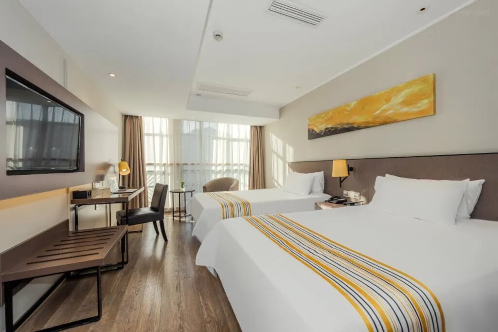 Ханчжоу: Home Inn Plus (Qiandao Lake Scenic Area)
