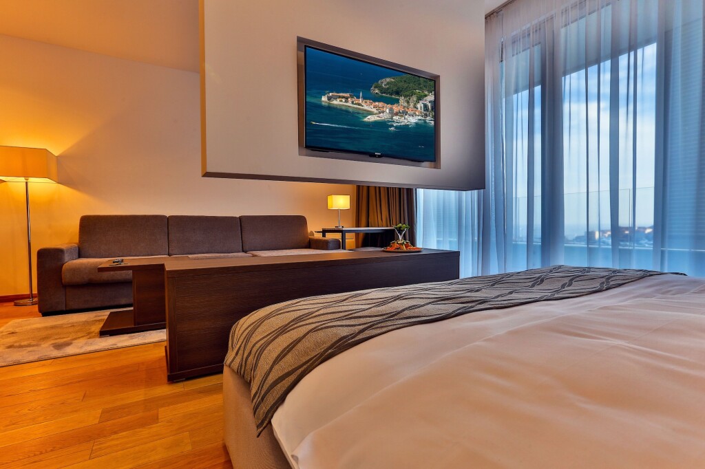 Будва: Hotel Wow