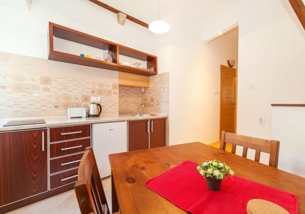 Доброта: Kaleta Apartments