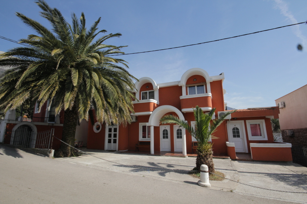 Сутоморе: apartments kruna jovanović