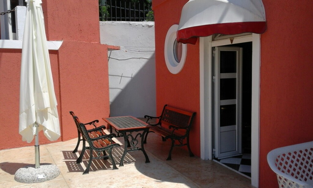 Сутоморе: apartments kruna jovanović