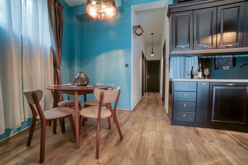 Доброта: Casa Nuova