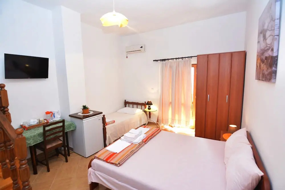 Доброта: Apartments & Rooms Vanja