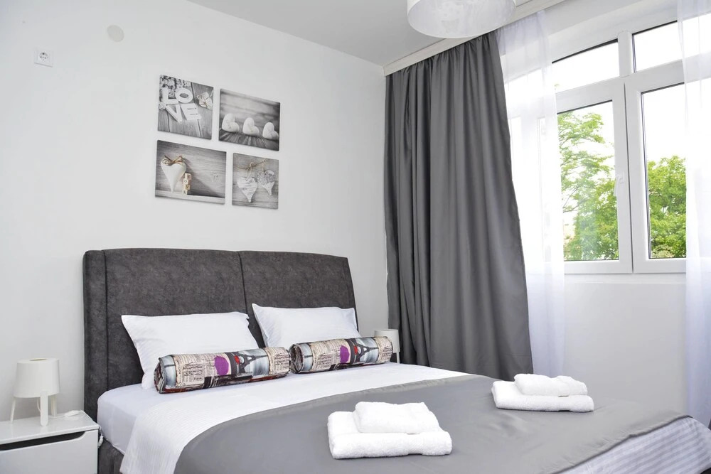 Тиват: Apartment Small Oasis
