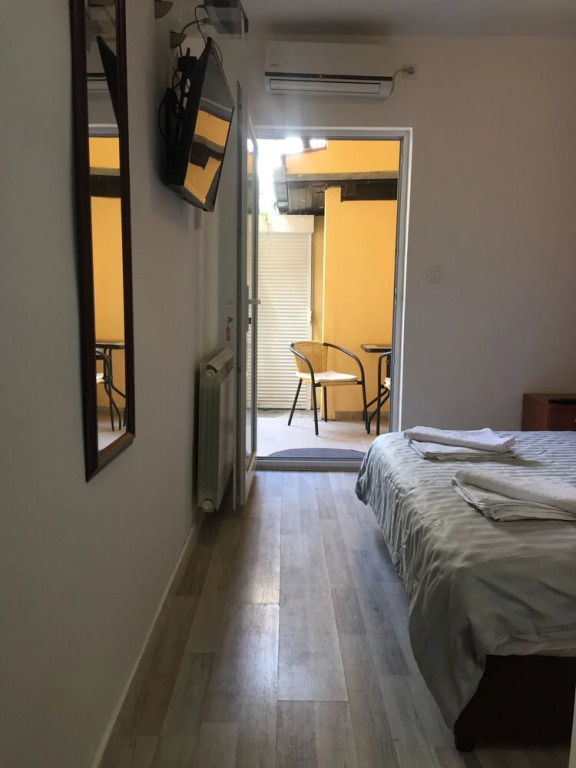 Будва: Radovic apartments