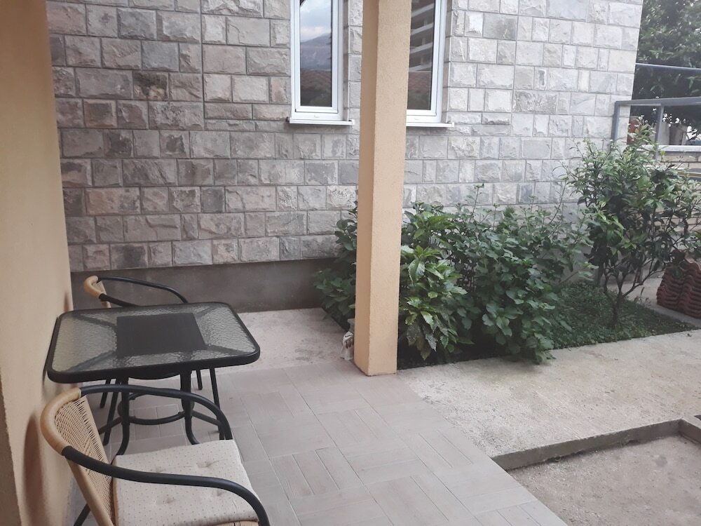 Будва: Radovic apartments