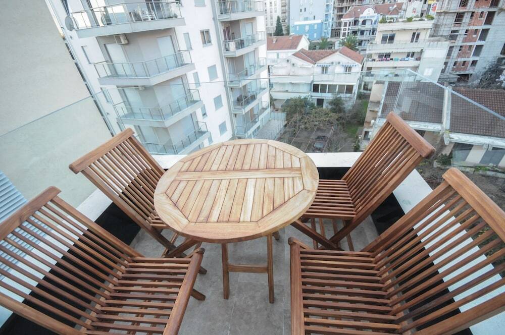 Будва: Blue coast Apartments
