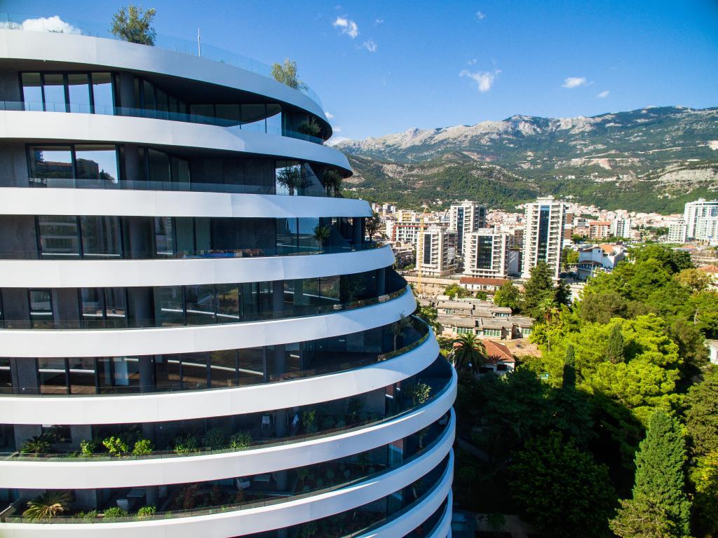 Будва: Апартаменты Royal Gardens Budva