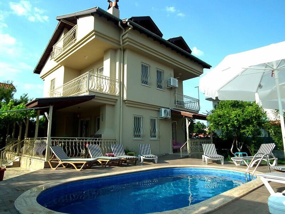Дальян: Villa Arel